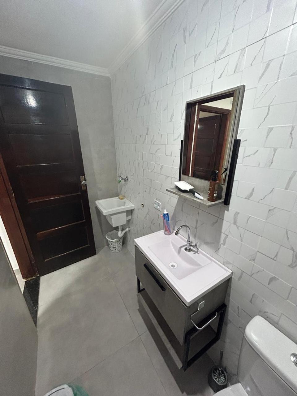 Apartamento 108 Condominio Serena A 150 Metros Da Praia - Guilhermina - Praia Grande Eksteriør bilde